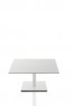 Tisch Kaleox, Basisversion; <br>quadratische Tischplatte 80 x 80 cm, weiß; <br>Gestell weiß lackiert; Tischhöhe 40 cm