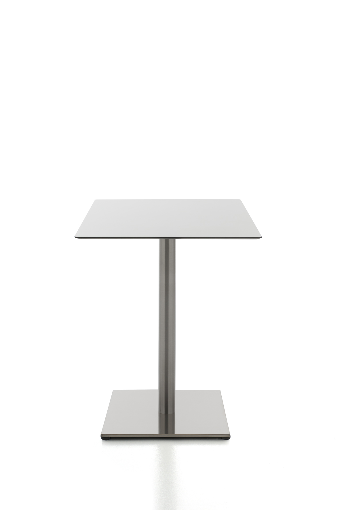 Tisch Kaleox, Basisversion; <br>quadratische Tischplatte 60 x 60 cm, wei; <br>Gestell verchromt; Tischhhe 74 cm